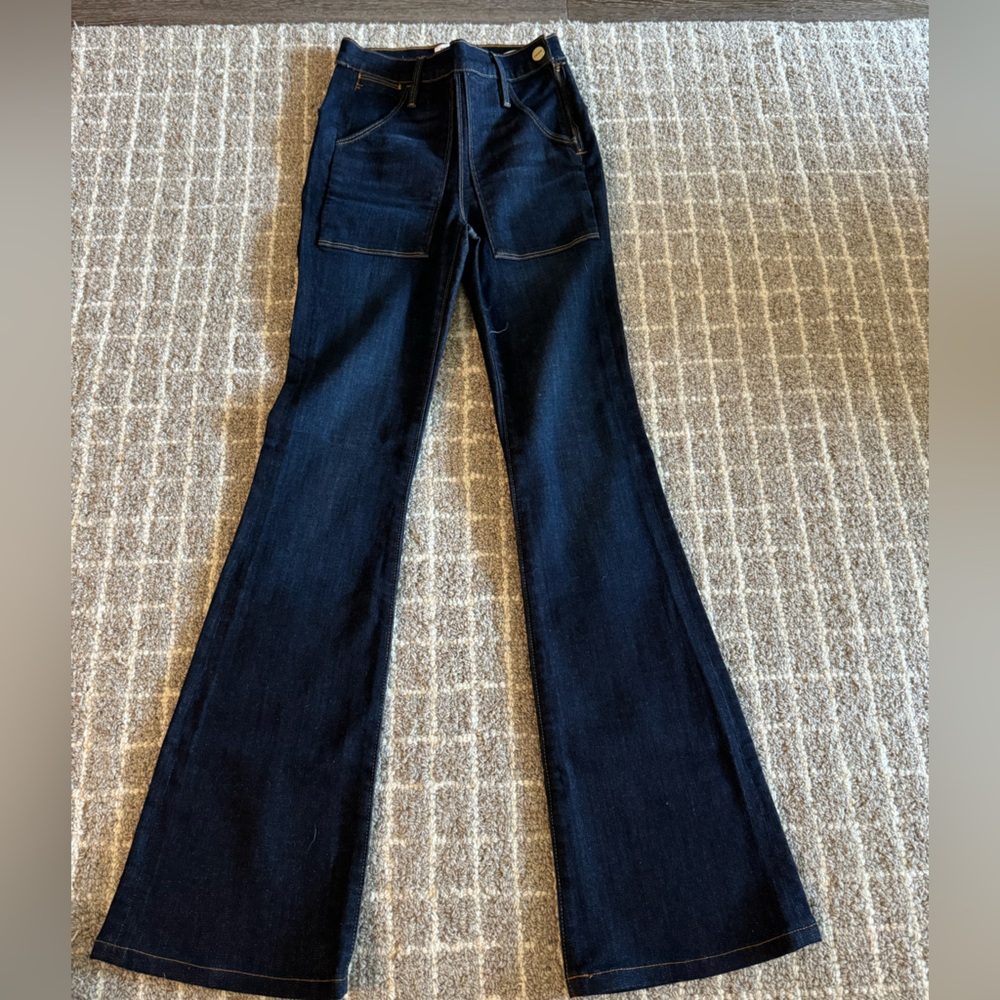 Frame Le Flare Jeans